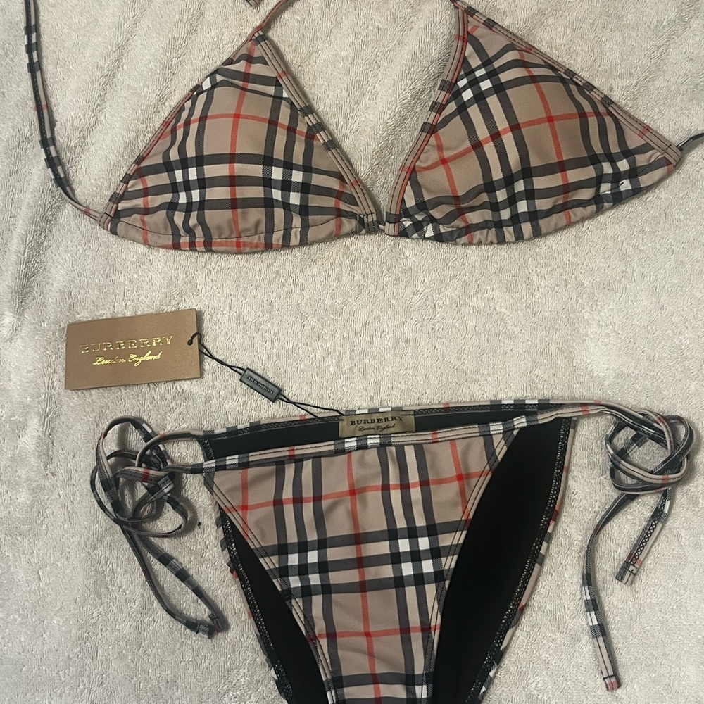 JUST SOLD ON OTHER PLATFORM
PLS DONT BUY!!!! Ty